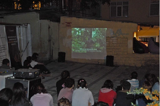 book.3312.12_nightc__kadikoy.webp